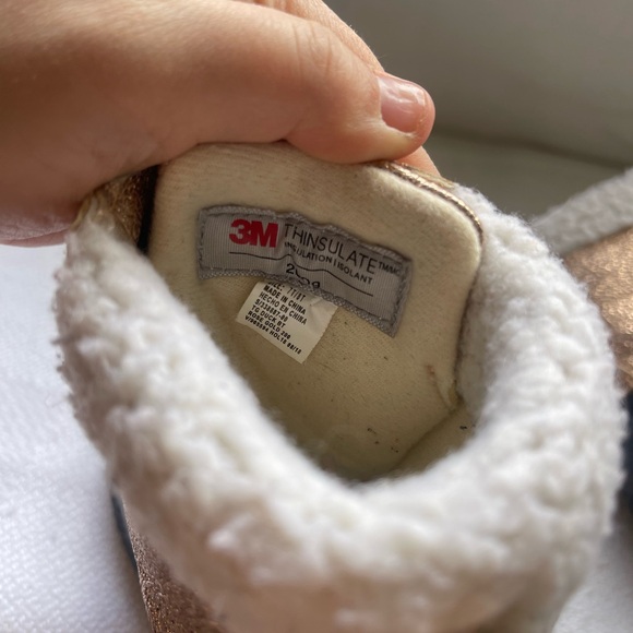 Baby Gap Nayy and Gold Winter Rain Duck Boots Faux Fur Toddler Sz 7T/8T - Picture 5 of 5